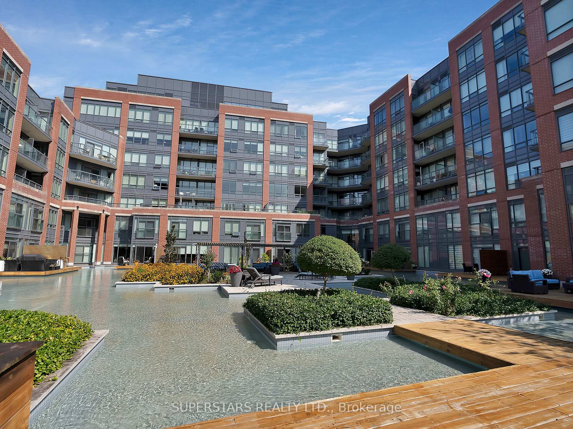 Front of Unit 620, 7608 Yonge Street