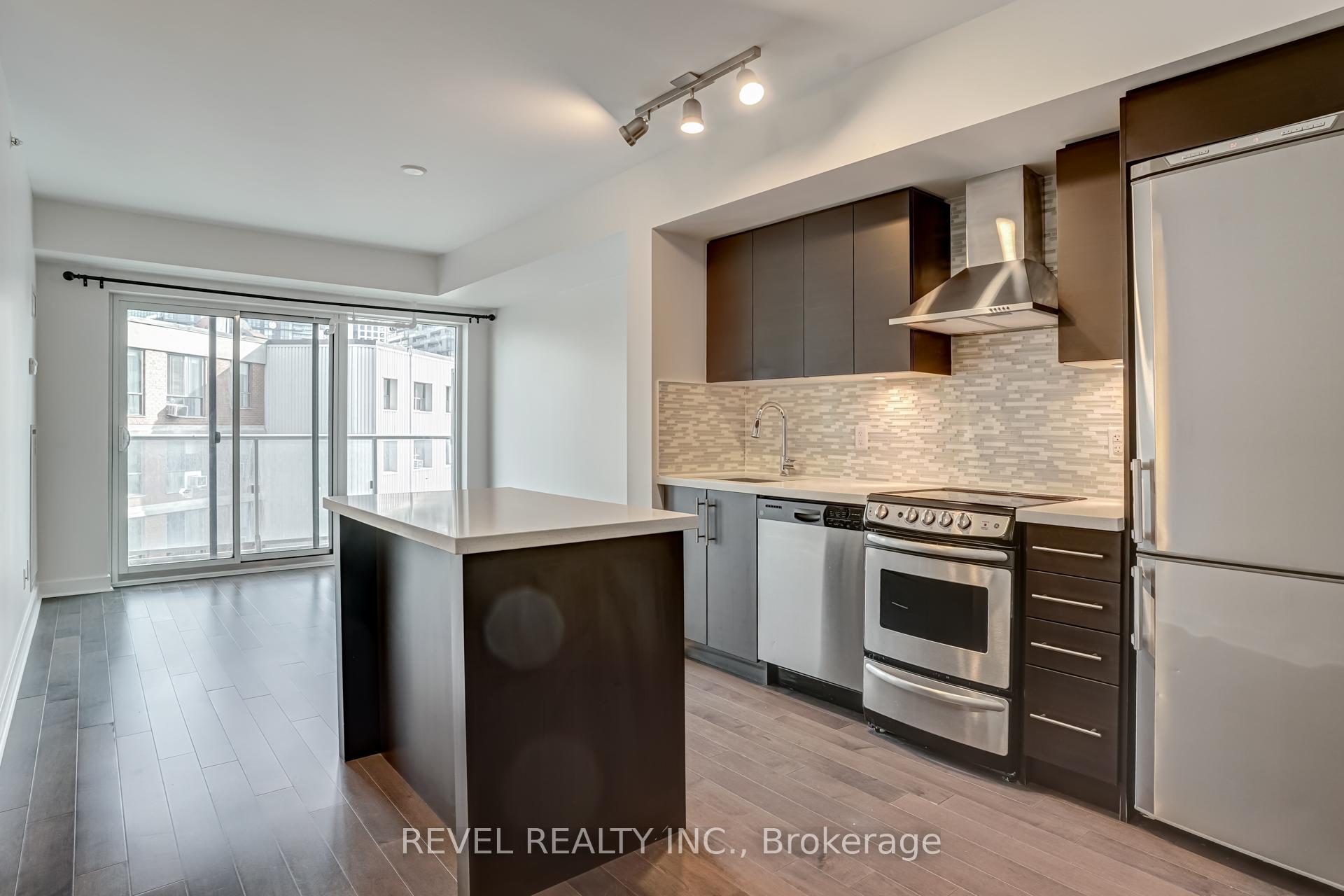 Photo 3 of Unit 1705, 58 Orchard View Boulevard S, Toronto, Yonge-Eglinton — HOMEH