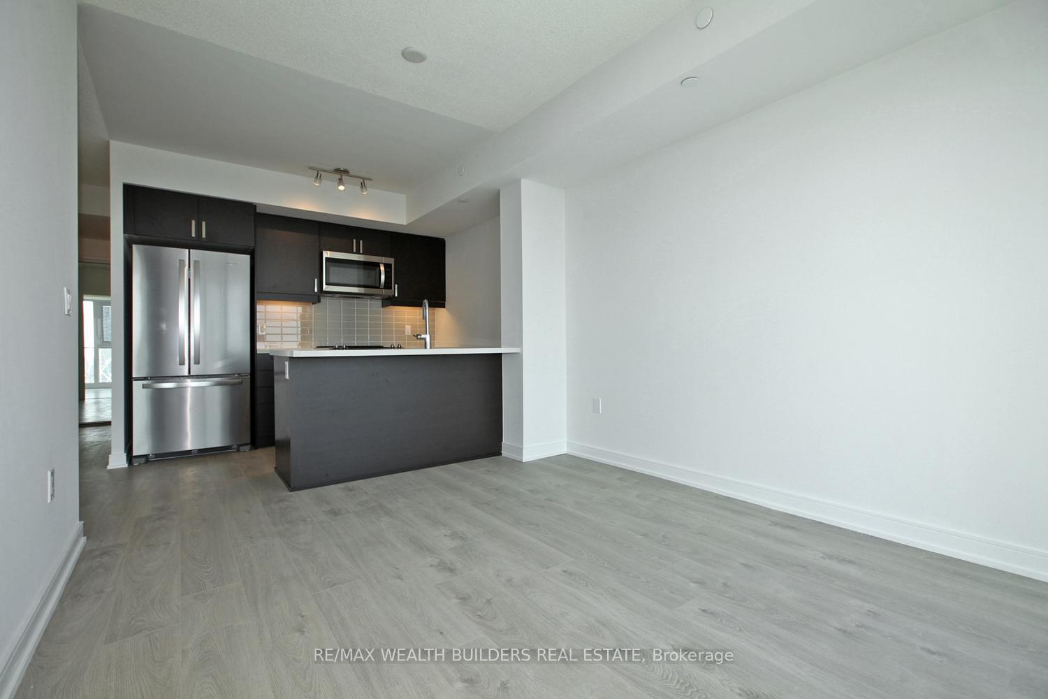 Photo 5 of Unit 3305, 50 Wellesley Street E, Toronto, Church-Yonge Corridor — HOMEH