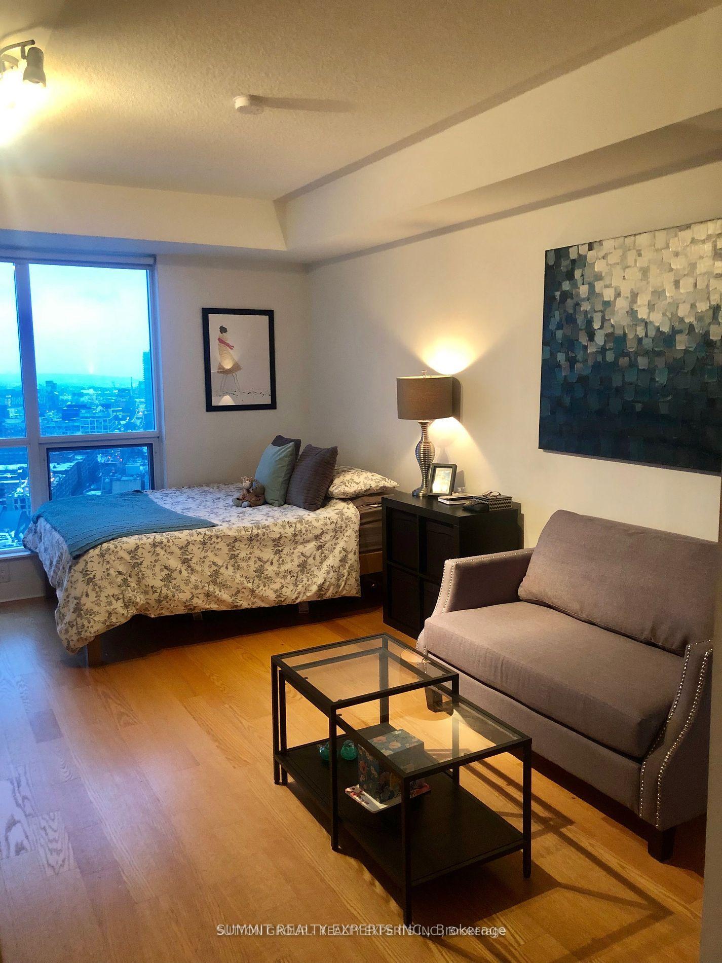 Photo 4 of Unit 2510, 1 Scott Street, Toronto, Waterfront Communities — HOMEH