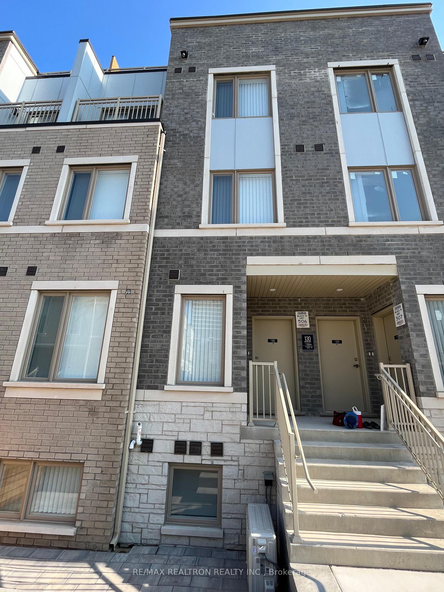 Front of Unit 306, 130 Honeycrisp Crescent