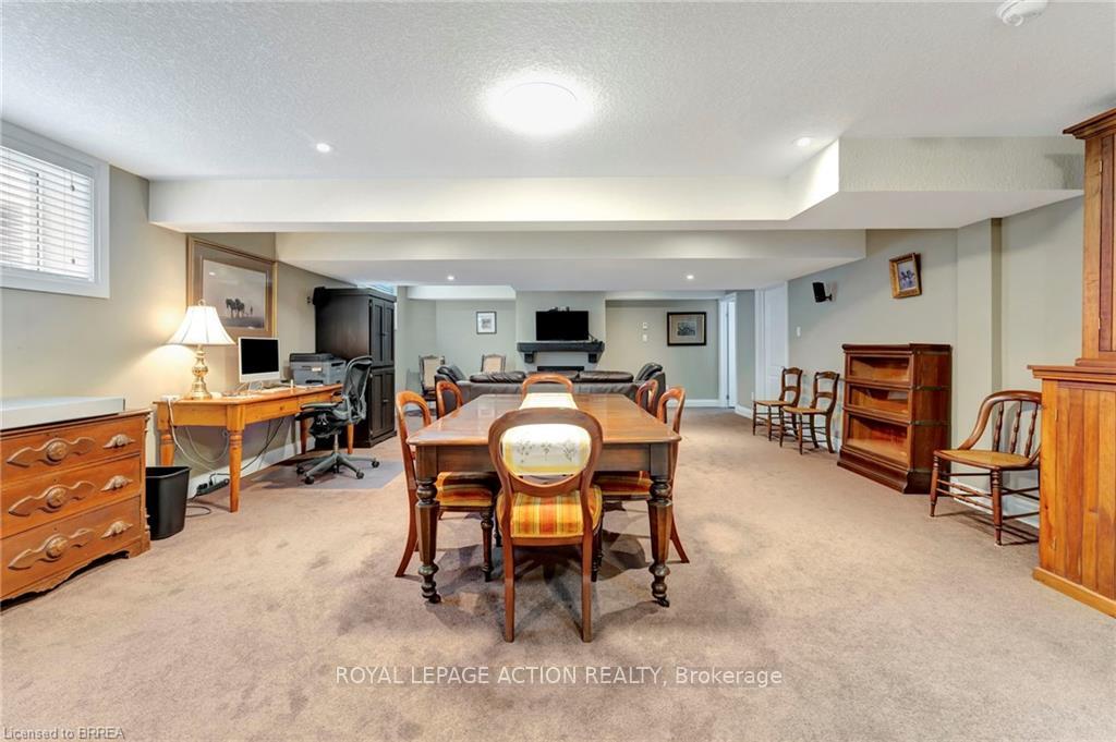 Photo 26 of 48 Crawford Place, Brant, Paris — HOMEH