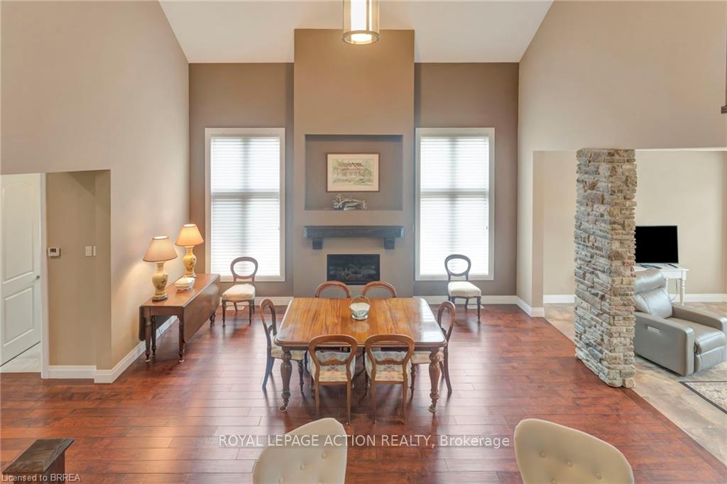 Photo 34 of 48 Crawford Place, Brant, Paris — HOMEH