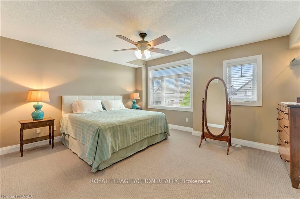 Photo 33 of 48 Crawford Place, Brant, Paris — HOMEH