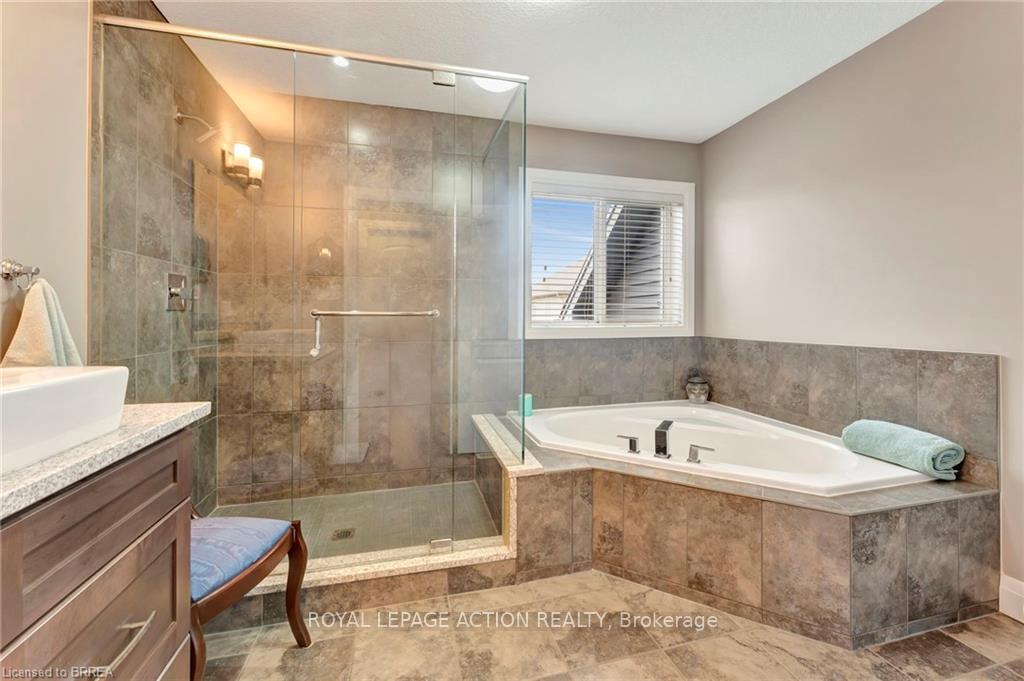Photo 36 of 48 Crawford Place, Brant, Paris — HOMEH