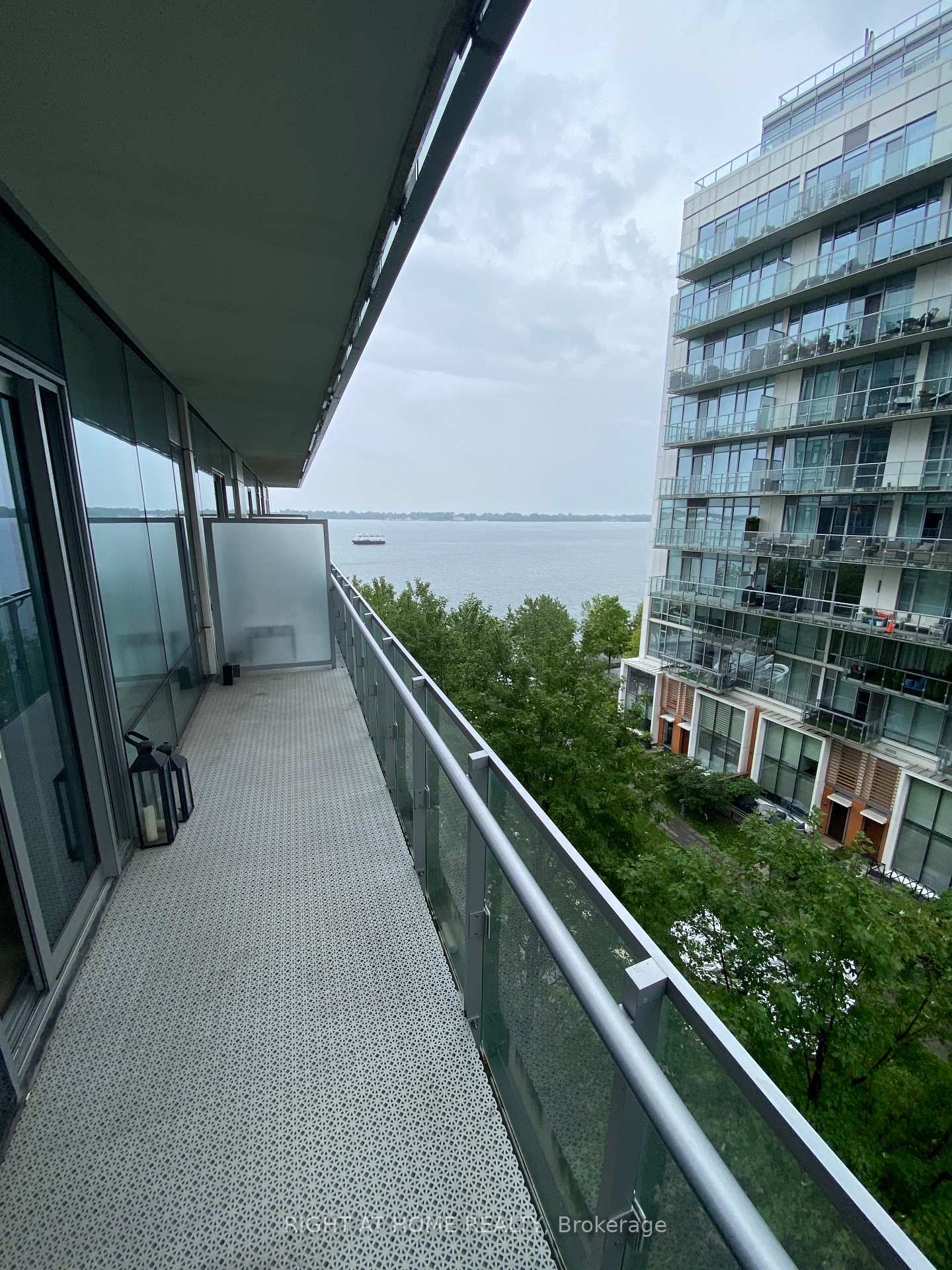 Photo 20 of Unit 610, 39 Queens Quay E, Toronto, Waterfront Communities — HOMEH