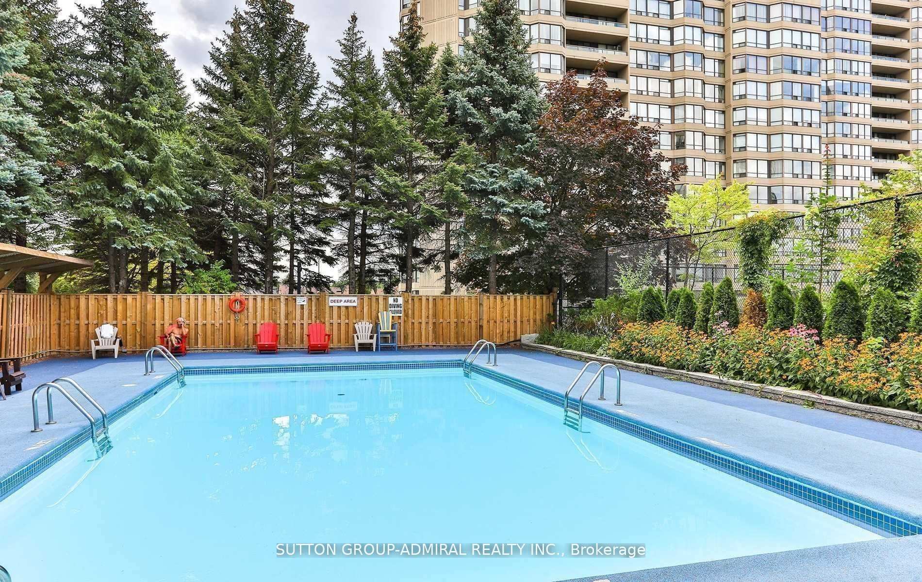 Photo 5 of Unit 607, 7440 Bathurst Street, Vaughan, Brownridge — HOMEH
