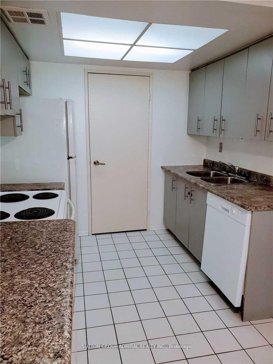 Photo 11 of Unit 607, 7440 Bathurst Street, Vaughan, Brownridge — HOMEH