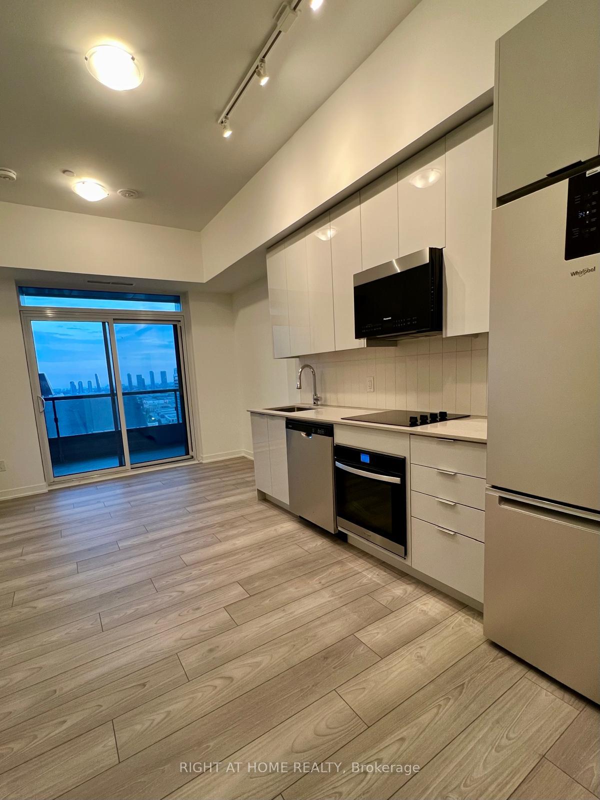 Photo 5 of Unit 2708, 10 Abeja Street, Vaughan, Concord — HOMEH