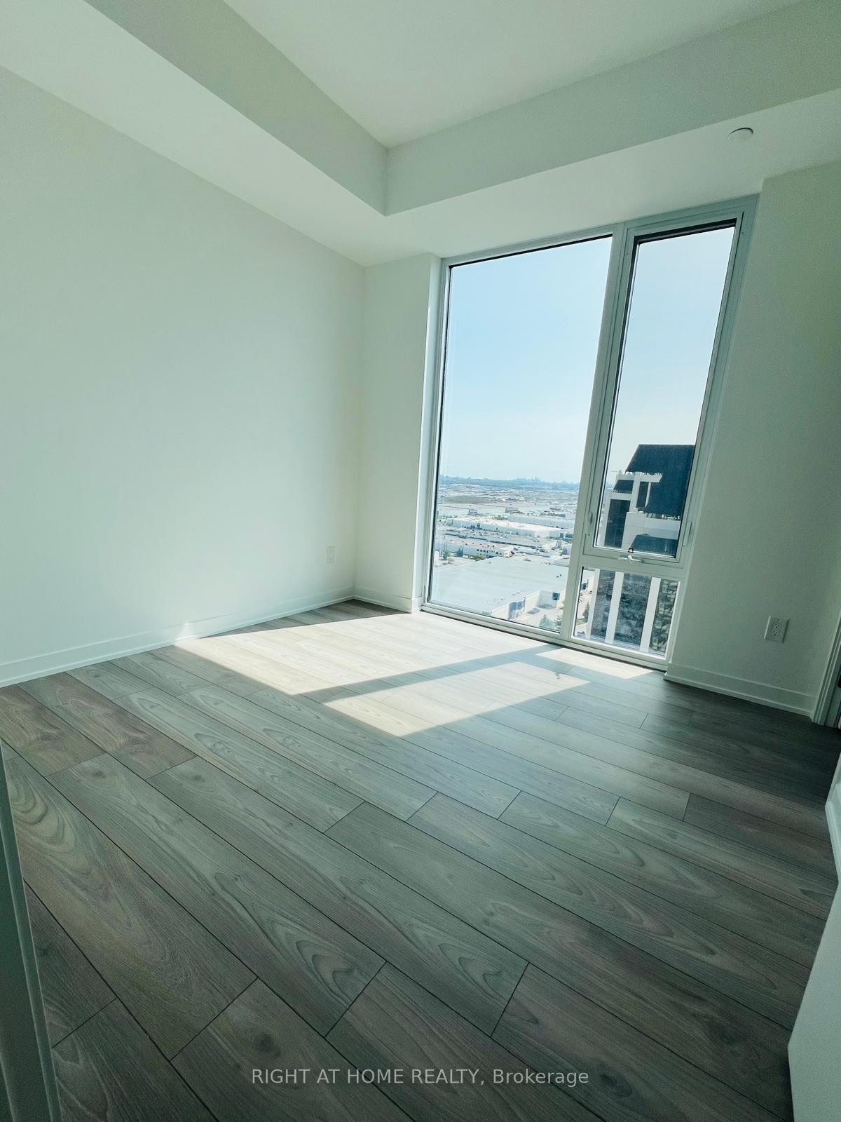 Photo 8 of Unit 2708, 10 Abeja Street, Vaughan, Concord — HOMEH