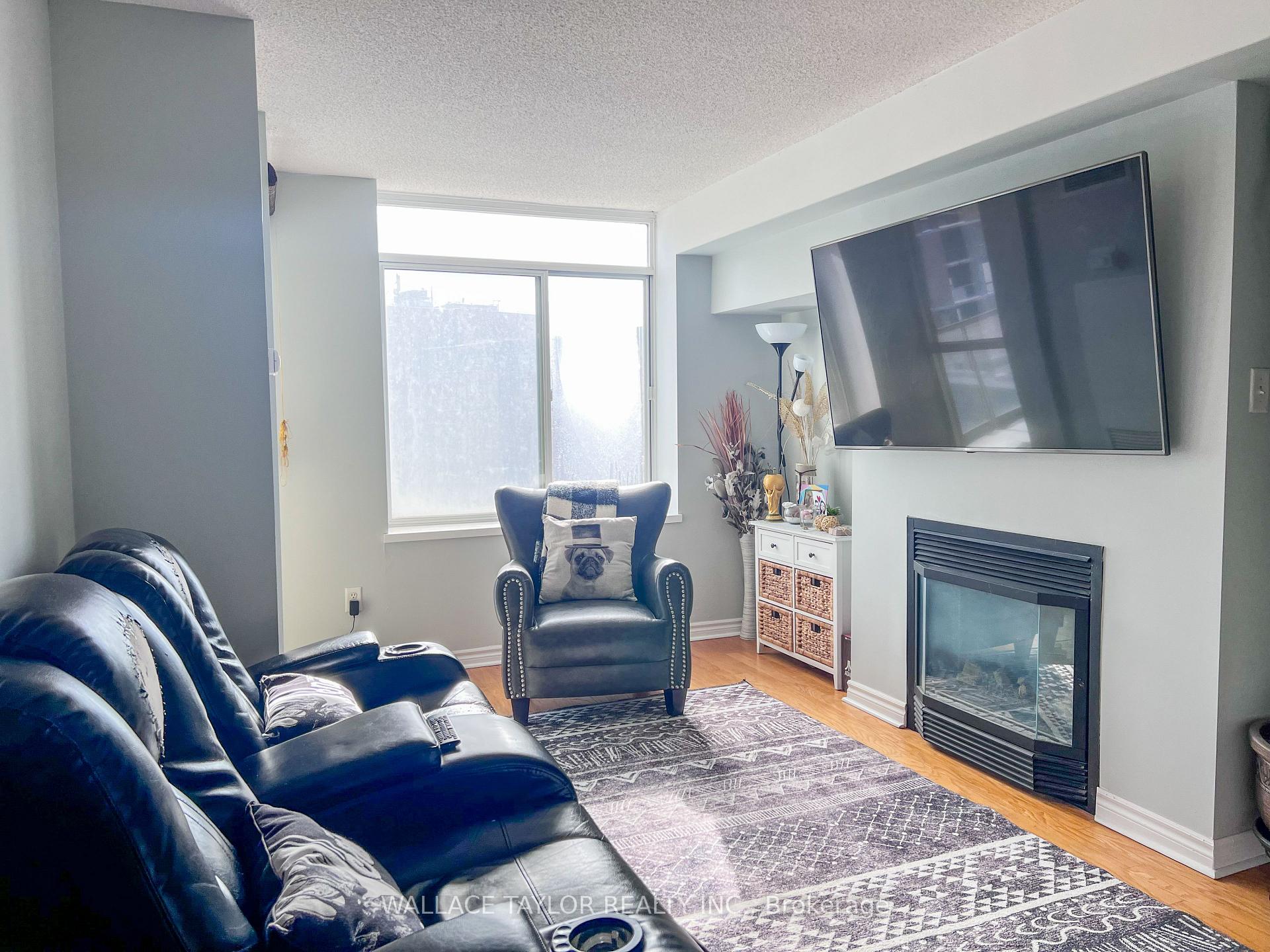 Photo 2 of Unit 701, 39 Parliament Street, Toronto, Waterfront Communities — HOMEH