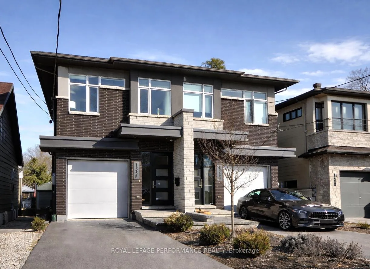 Front of Unit B, 155 Buell Street