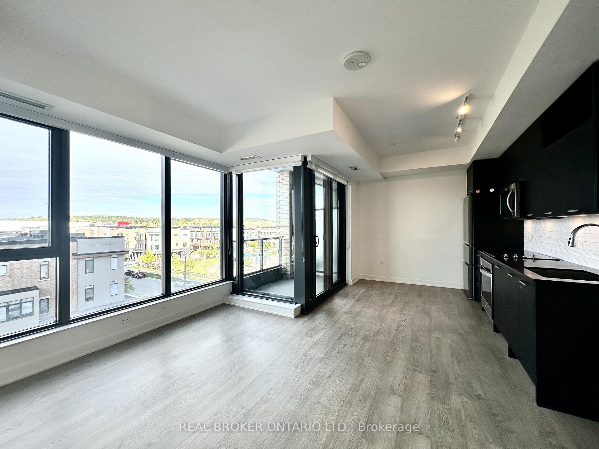 Photo 14 of Unit 409, 120 Eagle Rock Way, Vaughan, Rural Vaughan — HOMEH