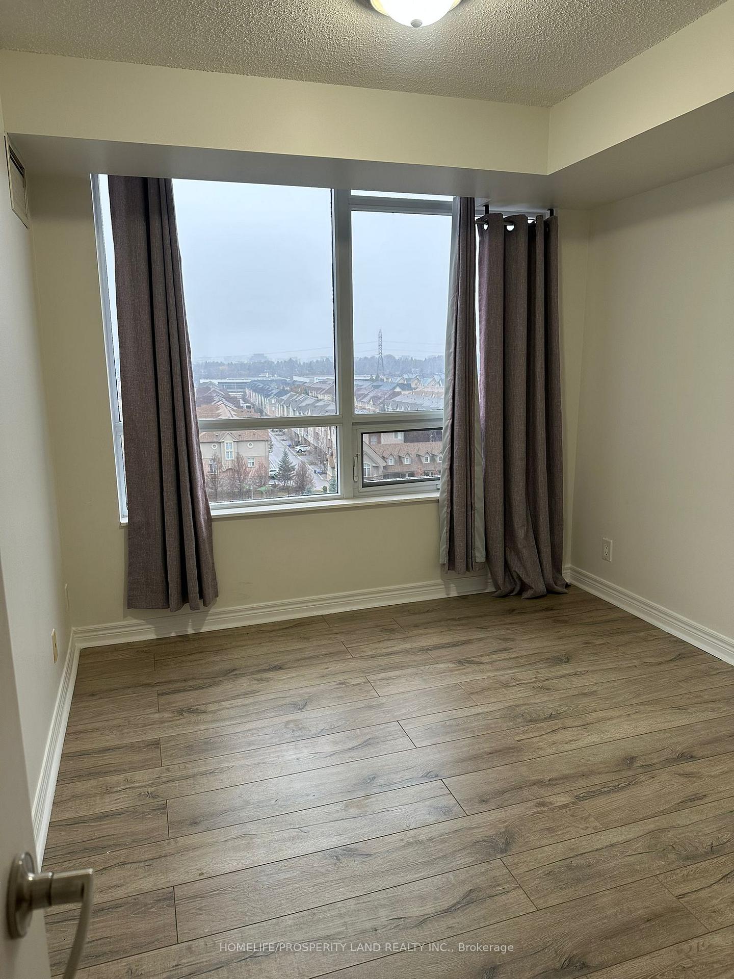Photo 23 of Unit 1032, 33 Cox Boulevard, Markham, Unionville — HOMEH