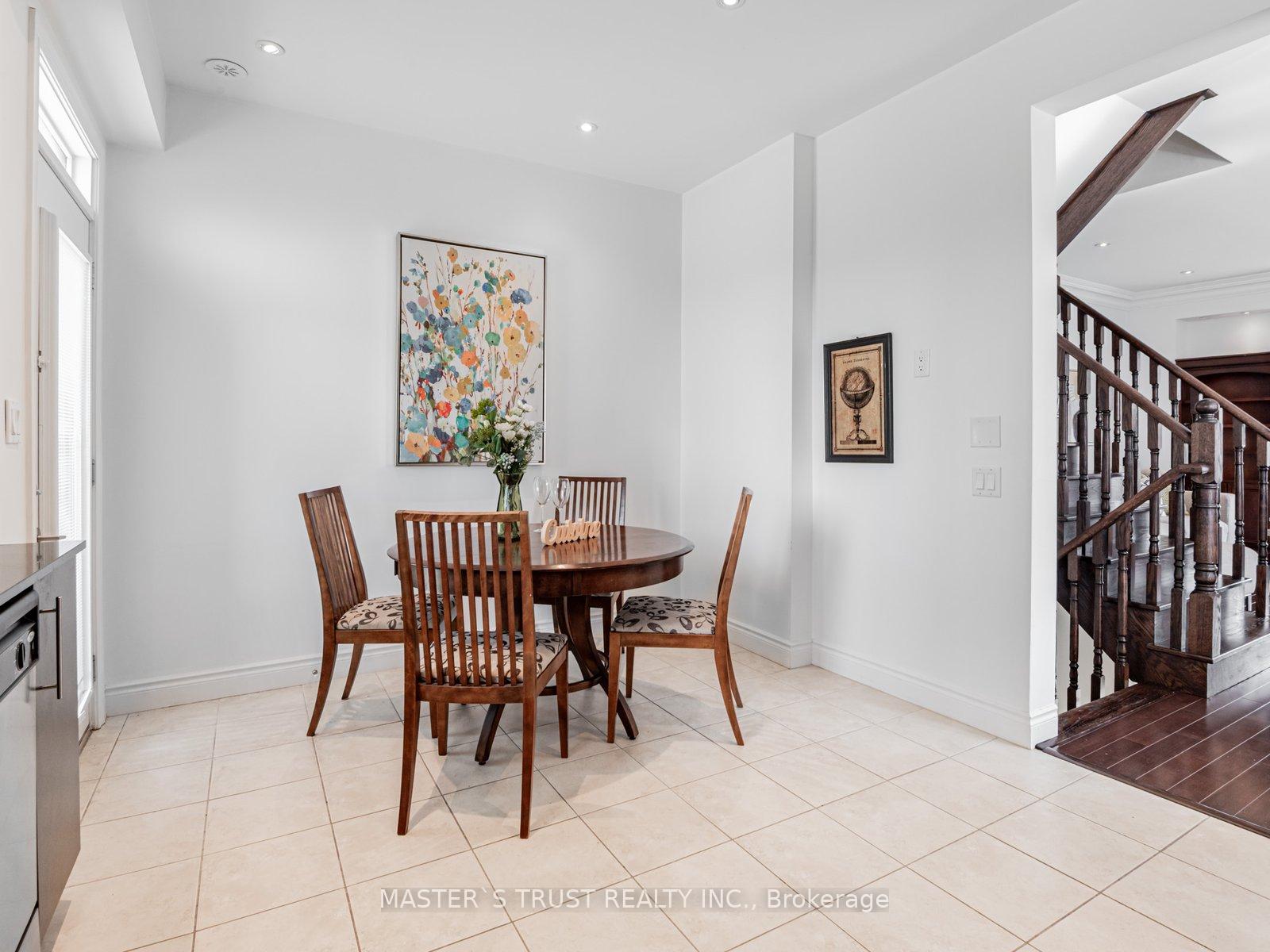 Photo 5 of Unit TH27, 271 South Park Road, Markham, Commerce Valley — HOMEH