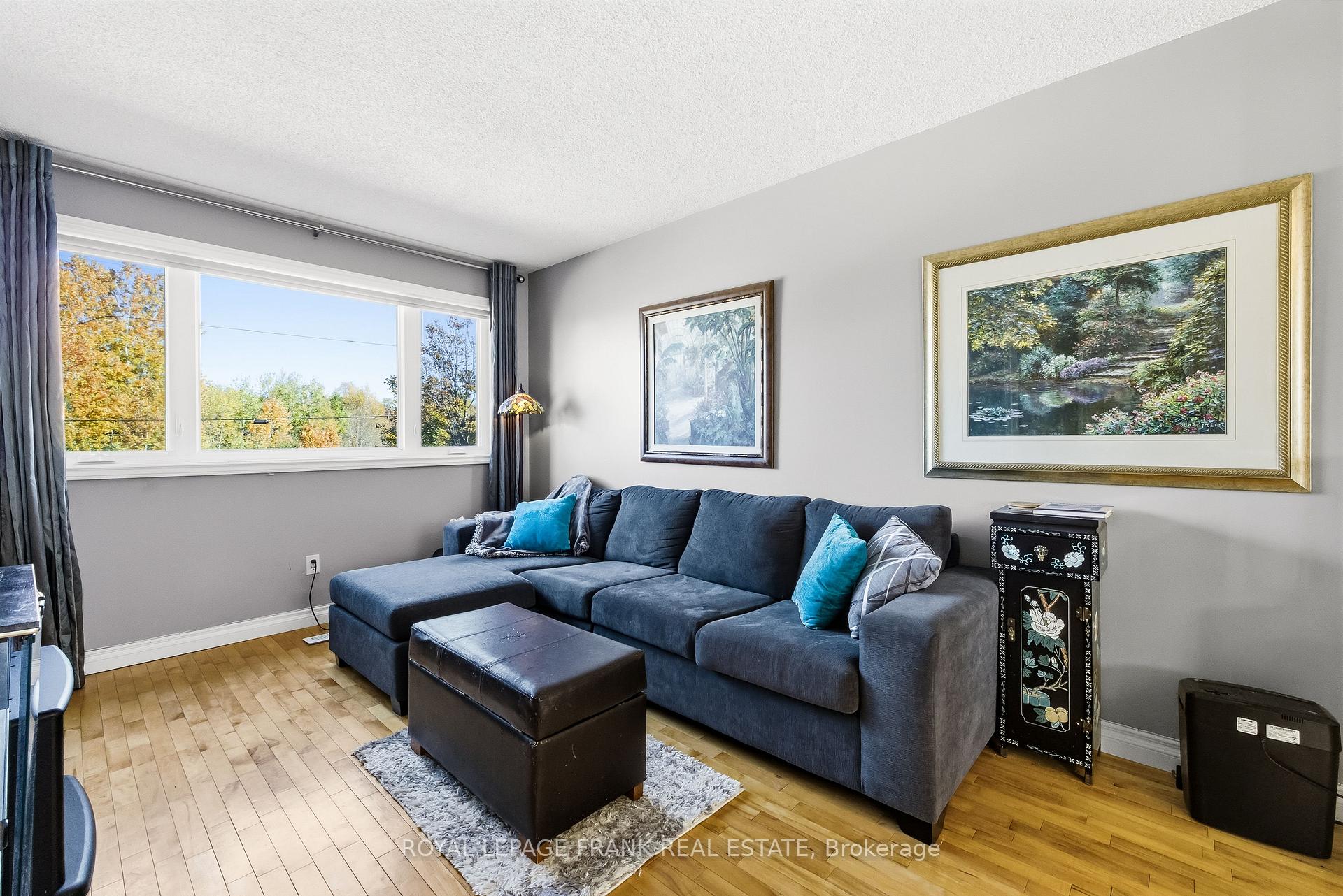 Photo 6 of 2702 Trulls Road, Clarington, Courtice — HOMEH