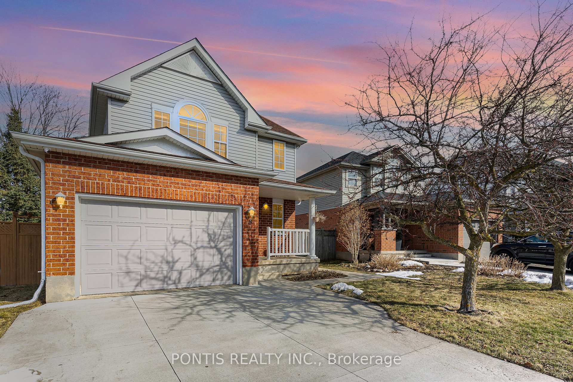 Front of 8 Sweeney Crescent