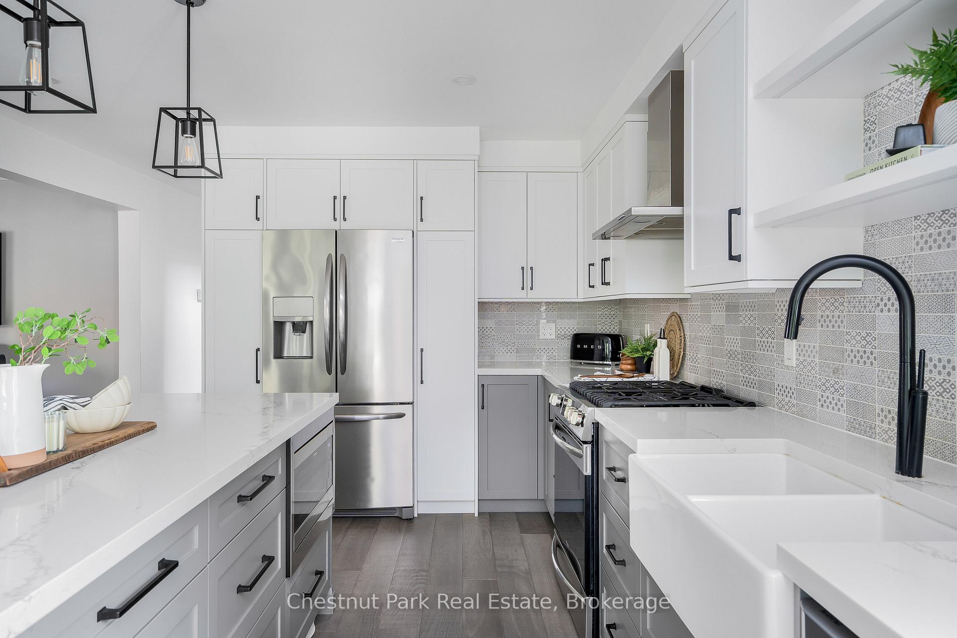 Photo 10 of 13 Brooke Avenue, Collingwood — HOMEH