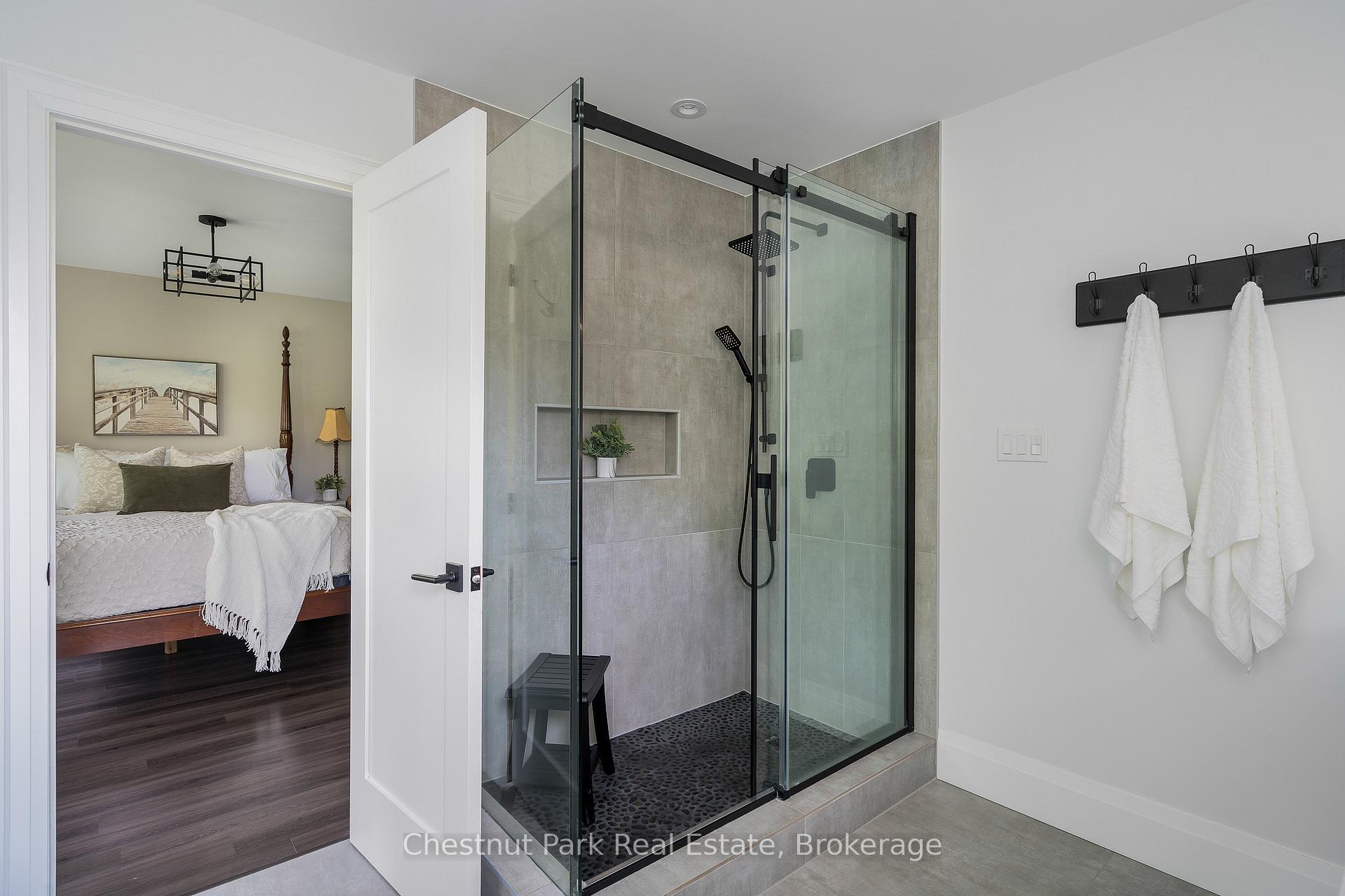 Photo 30 of 13 Brooke Avenue, Collingwood — HOMEH