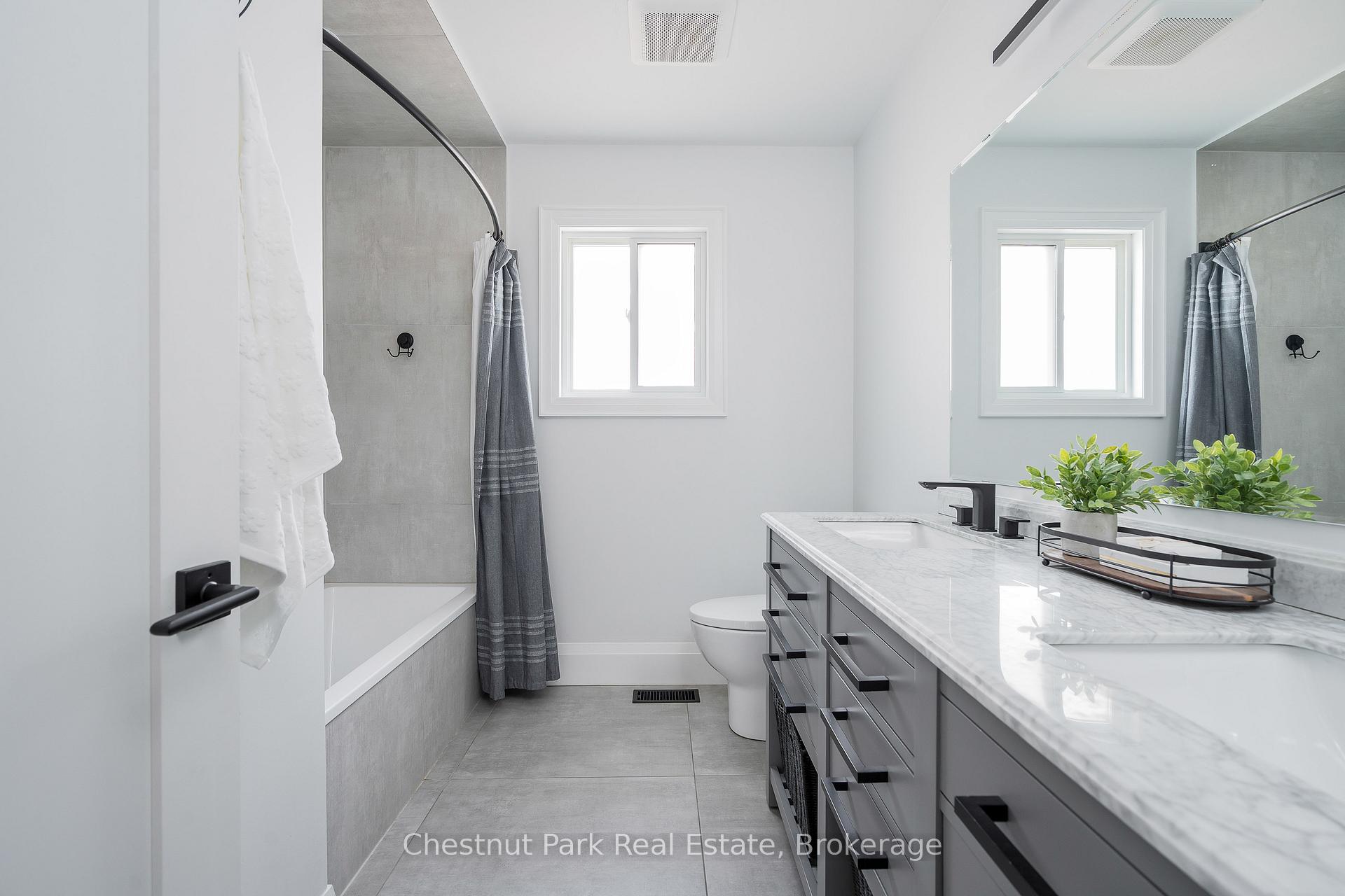 Photo 37 of 13 Brooke Avenue, Collingwood — HOMEH