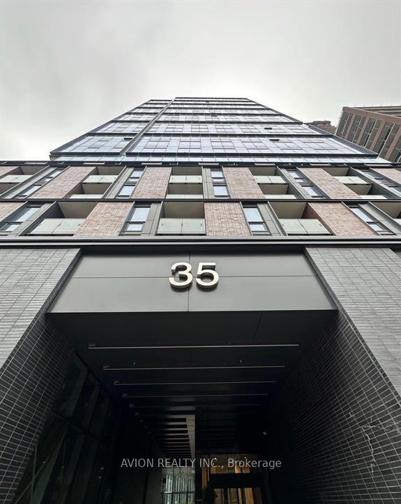 Front of Unit 1307, 35 Parliament Street