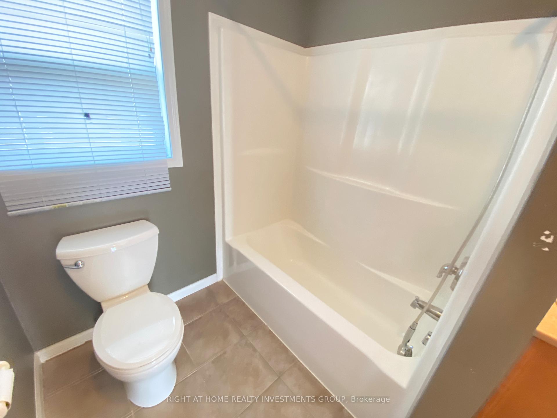 Photo 16 of Unit A-, 335 Edgehill Drive, Barrie, Edgehill Drive — HOMEH