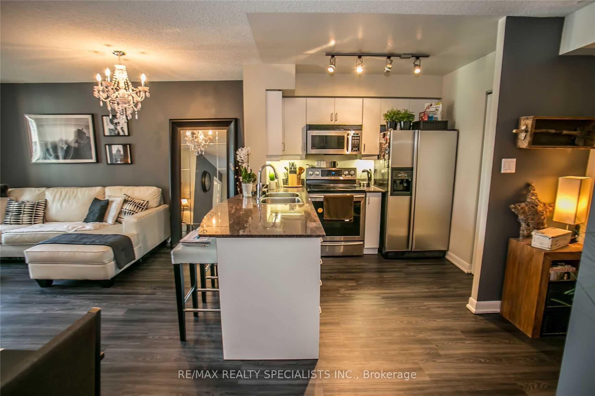 Photo 10 of Unit 607, 323 Richmond Street, Toronto, Moss Park — HOMEH