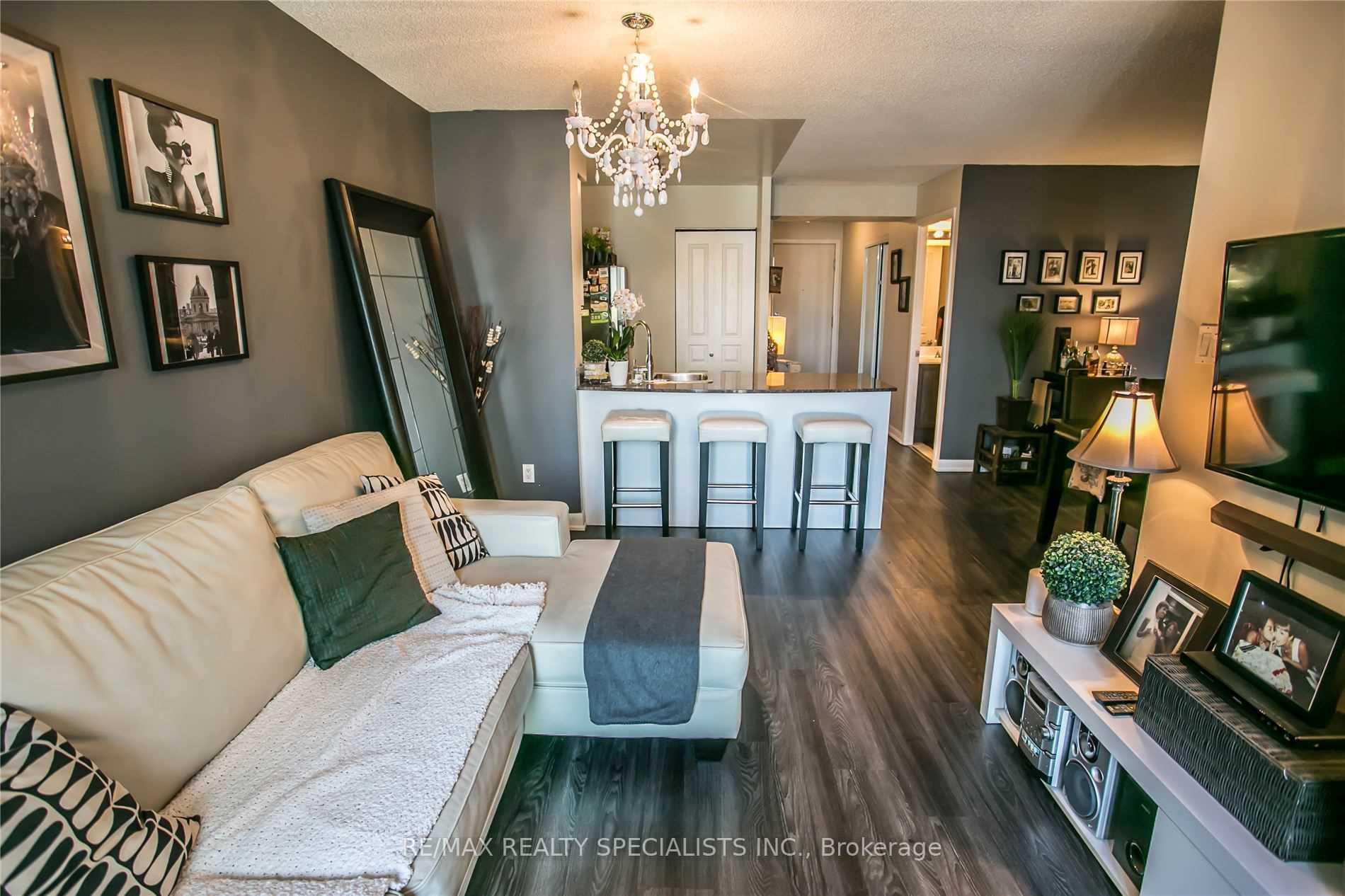 Photo 17 of Unit 607, 323 Richmond Street, Toronto, Moss Park — HOMEH
