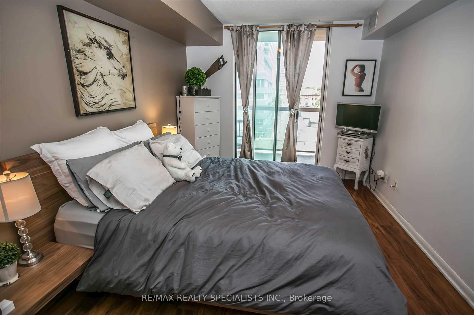 Photo 22 of Unit 607, 323 Richmond Street, Toronto, Moss Park — HOMEH