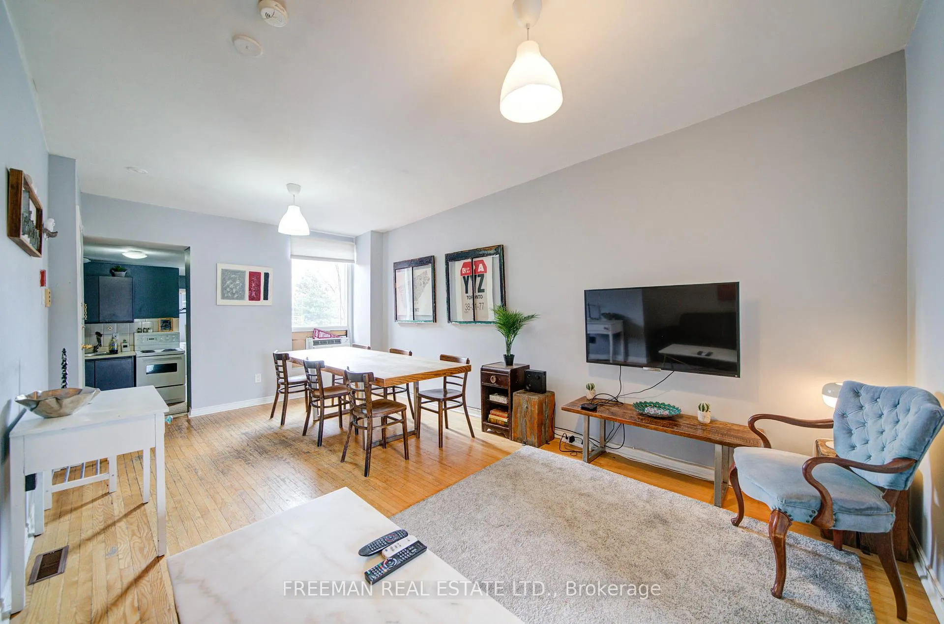 Photo 25 of 970 Bathurst Street, Toronto, The Annex — HOMEH