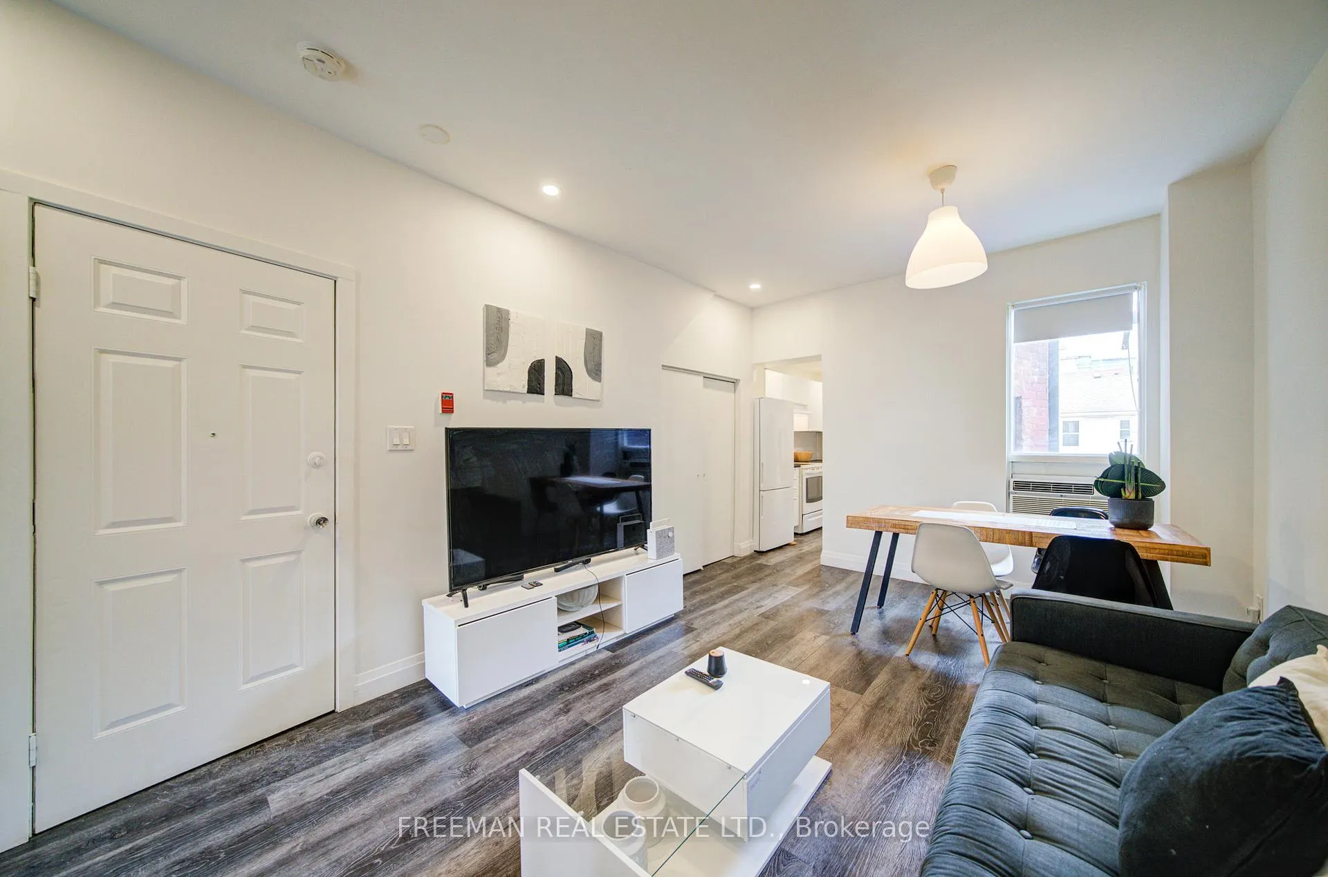 Photo 37 of 970 Bathurst Street, Toronto, The Annex — HOMEH