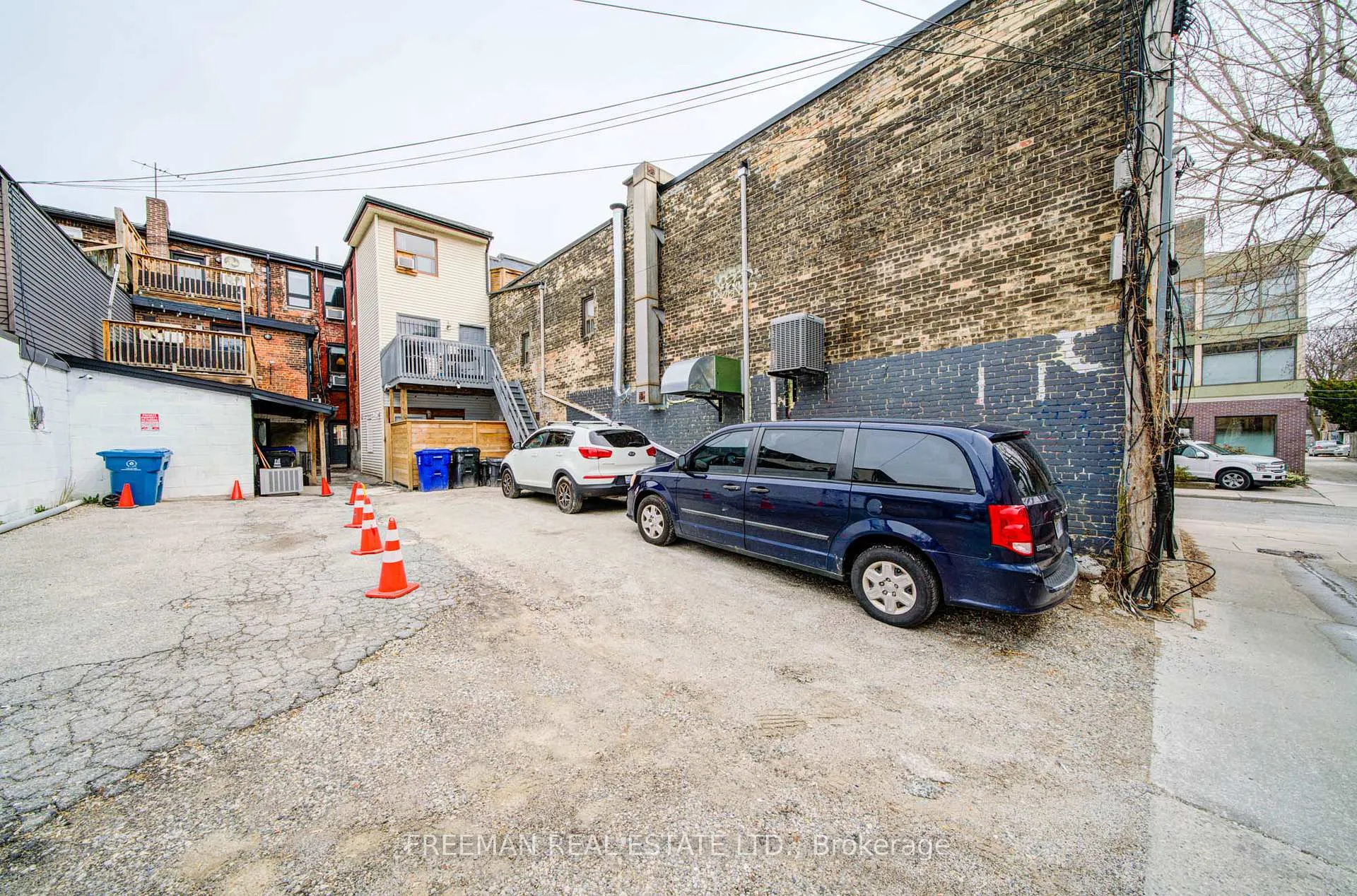 Photo 47 of 970 Bathurst Street, Toronto, The Annex — HOMEH