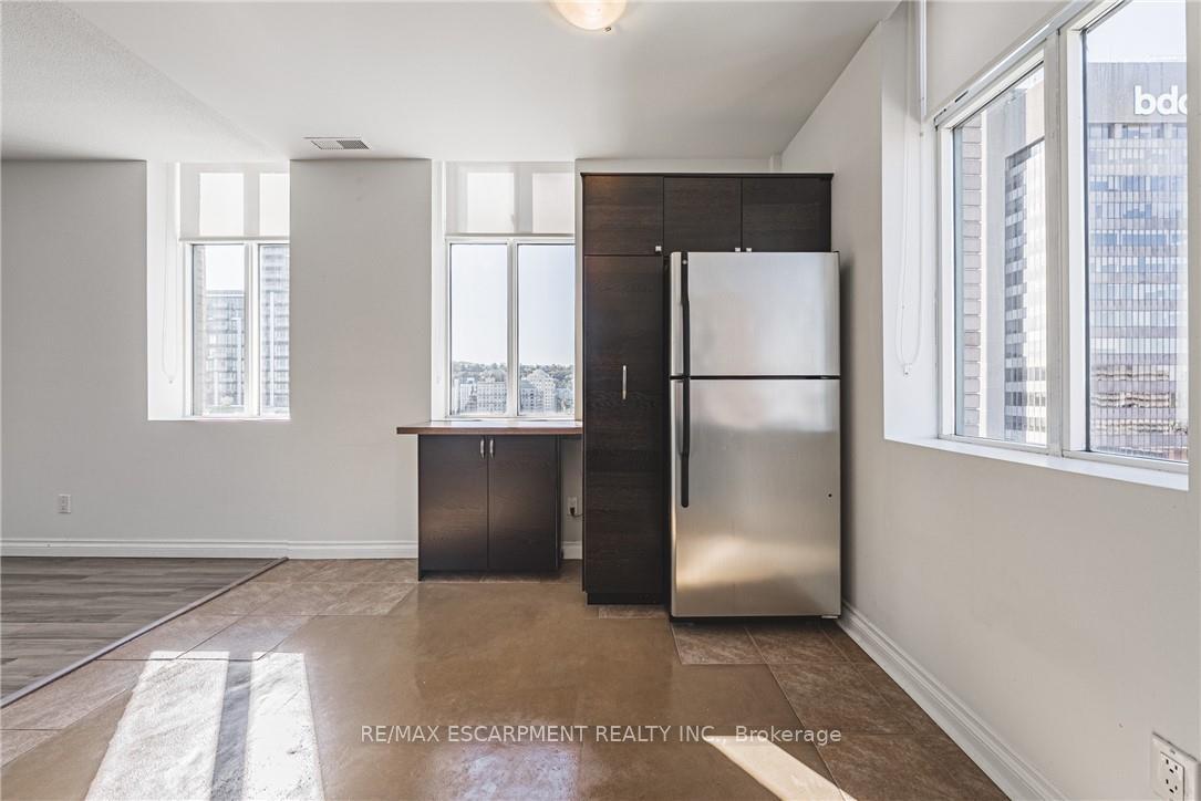 Photo 4 of Unit 1205, 36 James Street S, Hamilton, Central — HOMEH