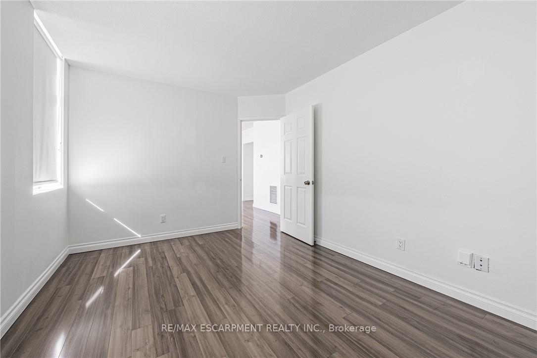 Photo 11 of Unit 1205, 36 James Street S, Hamilton, Central — HOMEH