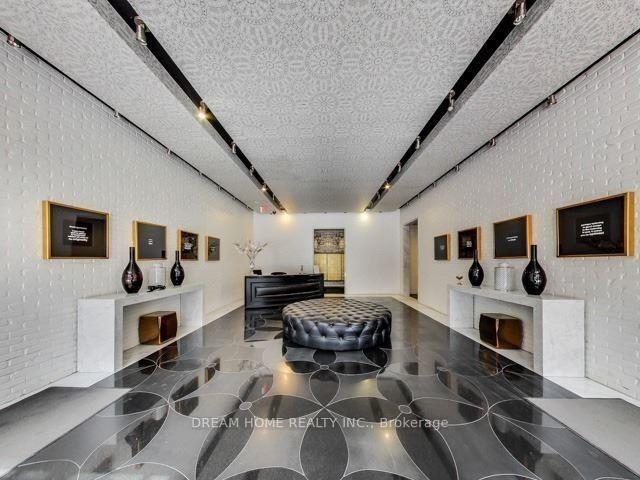 Photo 3 of Unit 1403, 38 The Esplanade, Toronto, Waterfront Communities — HOMEH