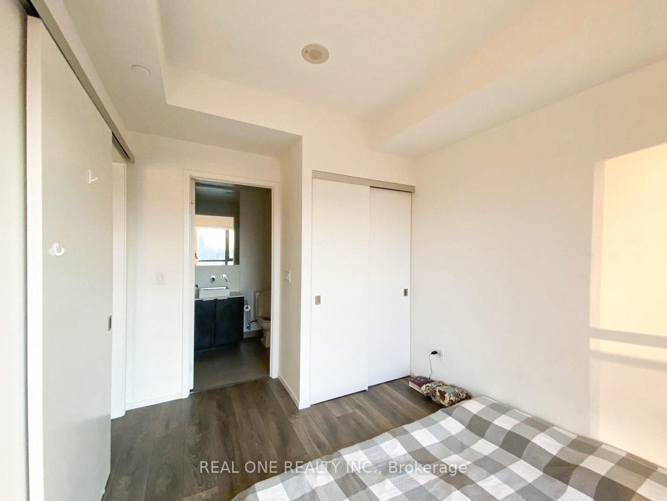 Photo 3 of Unit 3407, 159 Dundas Street E, Toronto, Church-Yonge Corridor — HOMEH