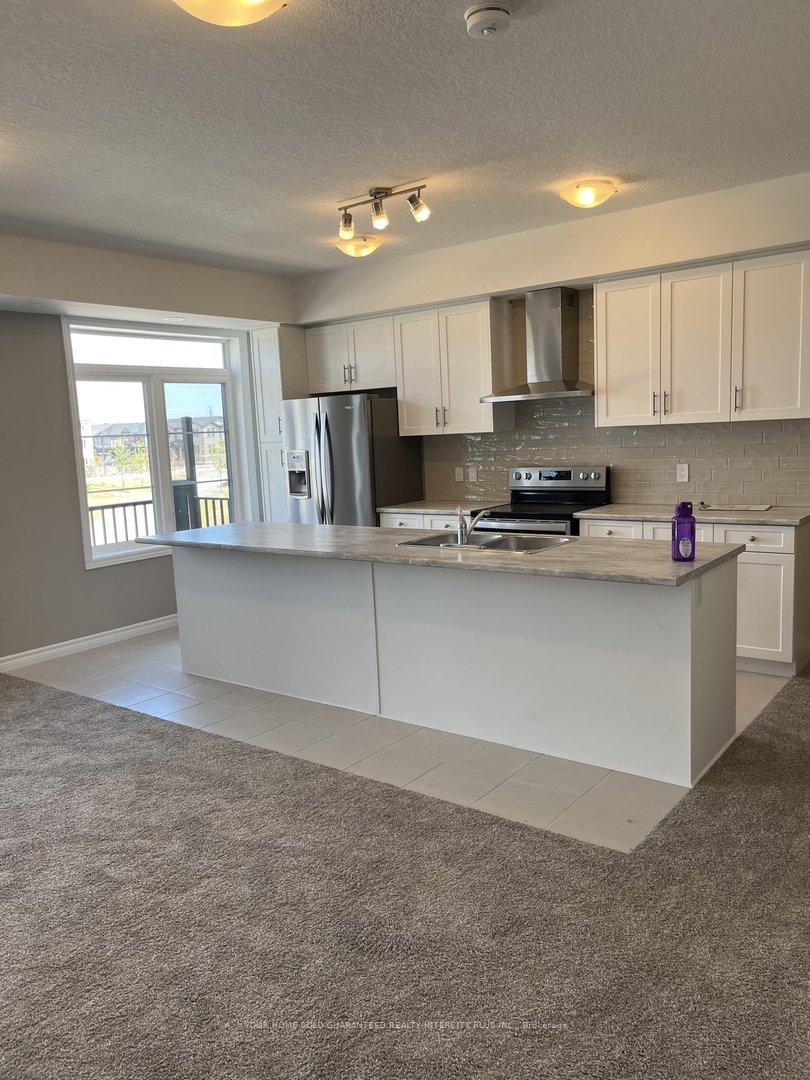 Photo 2 of Unit 82, 164 Wheat Lane, Kitchener — HOMEH