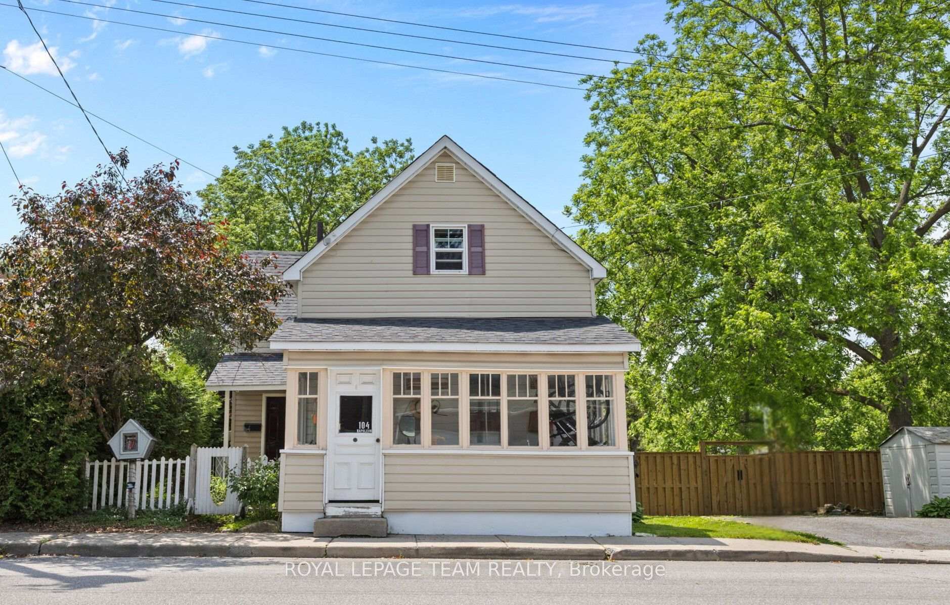 Photo 1 of 104 Napoleon Street, Carleton Place — HOMEH