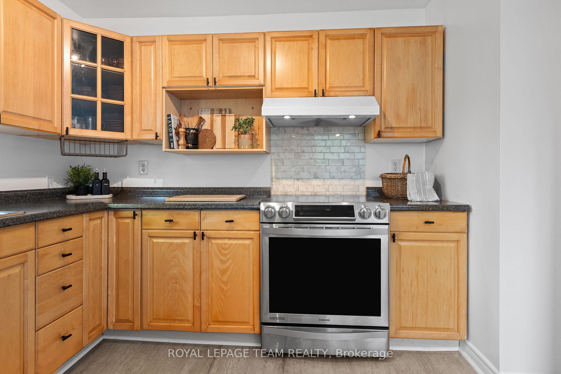 Photo 23 of 104 Napoleon Street, Carleton Place — HOMEH