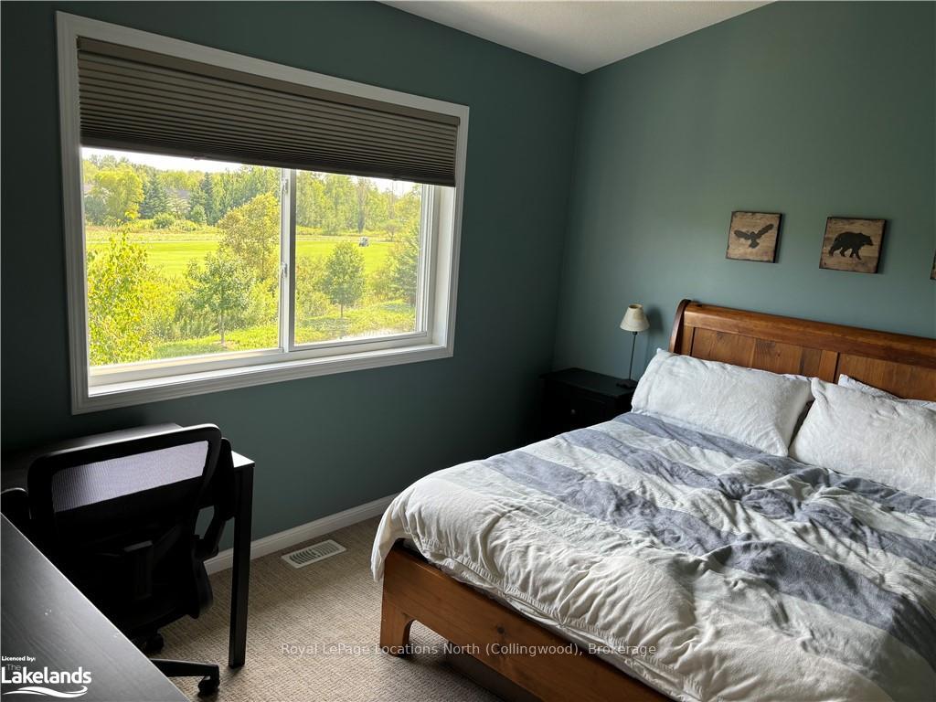 Photo 9 of 77 Green Briar Drive, Collingwood — HOMEH