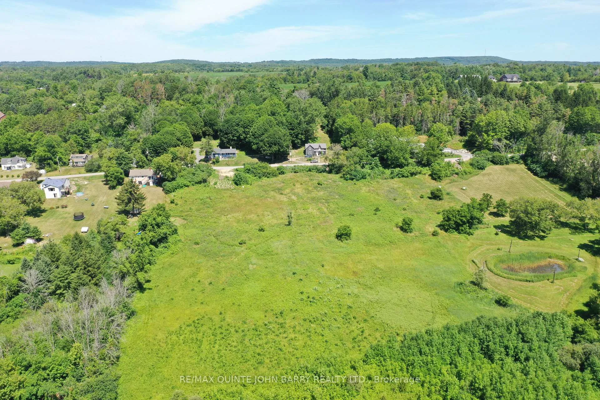 Photo 4 of 1001 Smith Street, Quinte West, Murray Ward — HOMEH