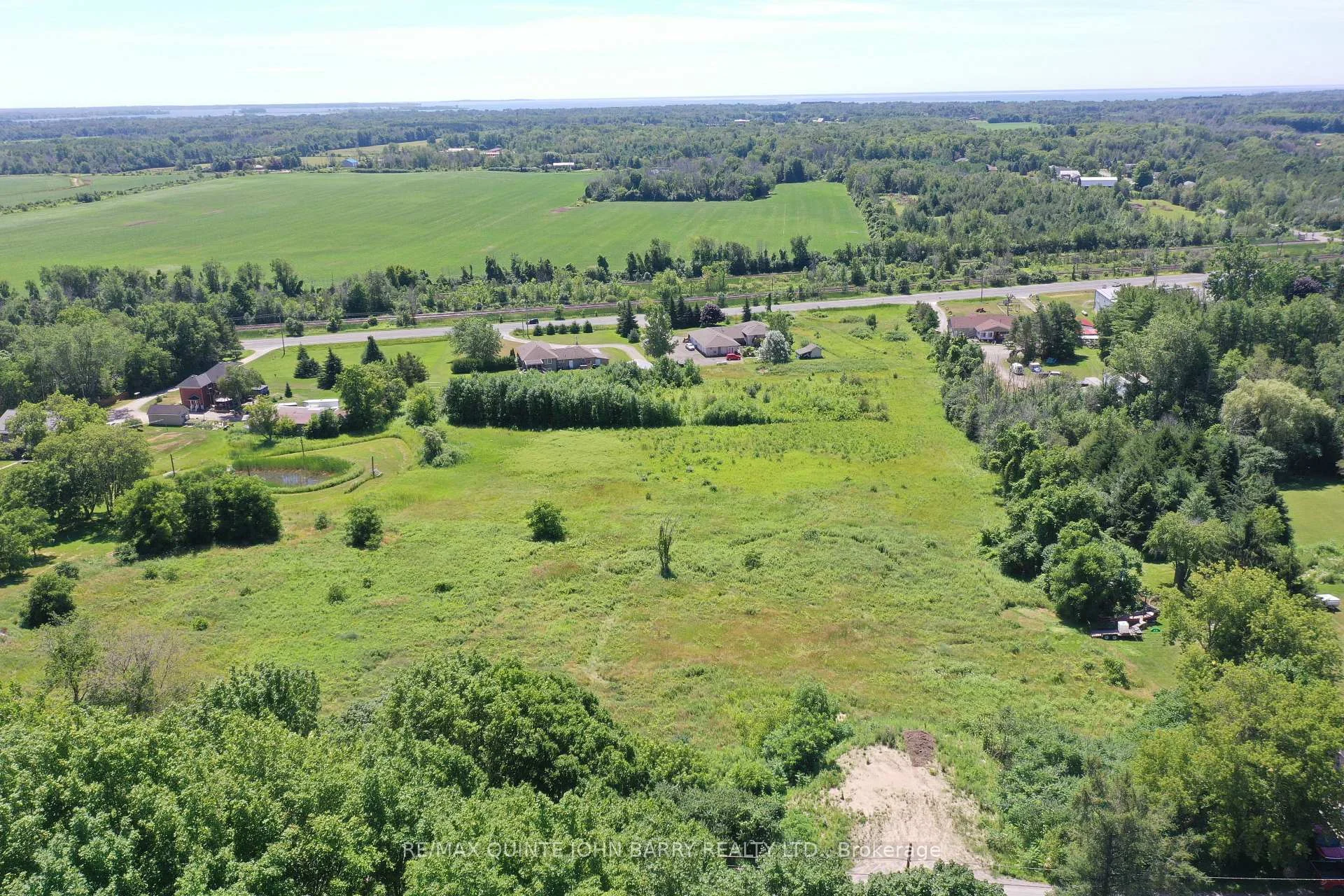 Photo 5 of 1001 Smith Street, Quinte West, Murray Ward — HOMEH