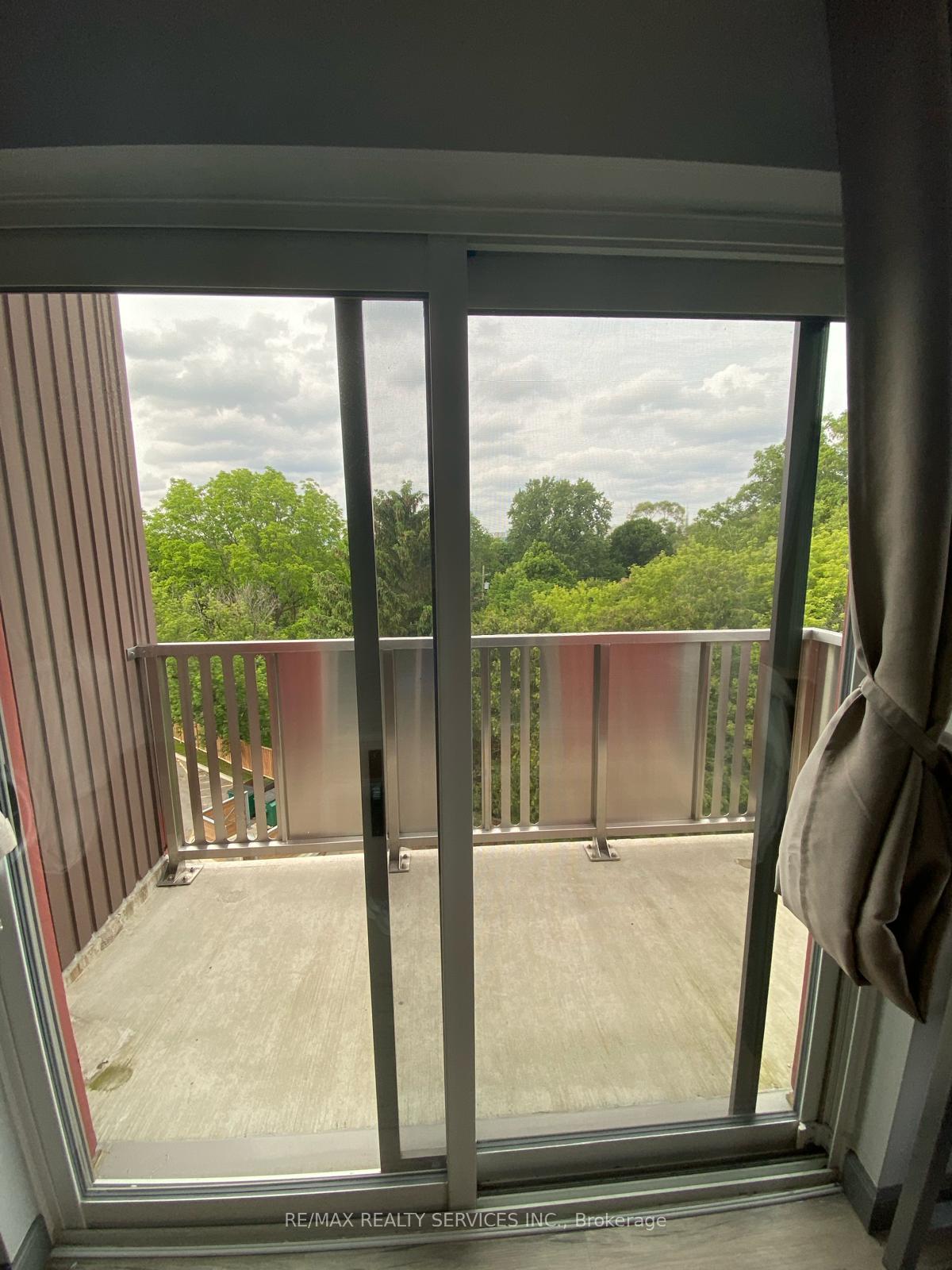 Photo 2 of Unit 522, 77 Leland Street, Hamilton, Ainslie Wood — HOMEH