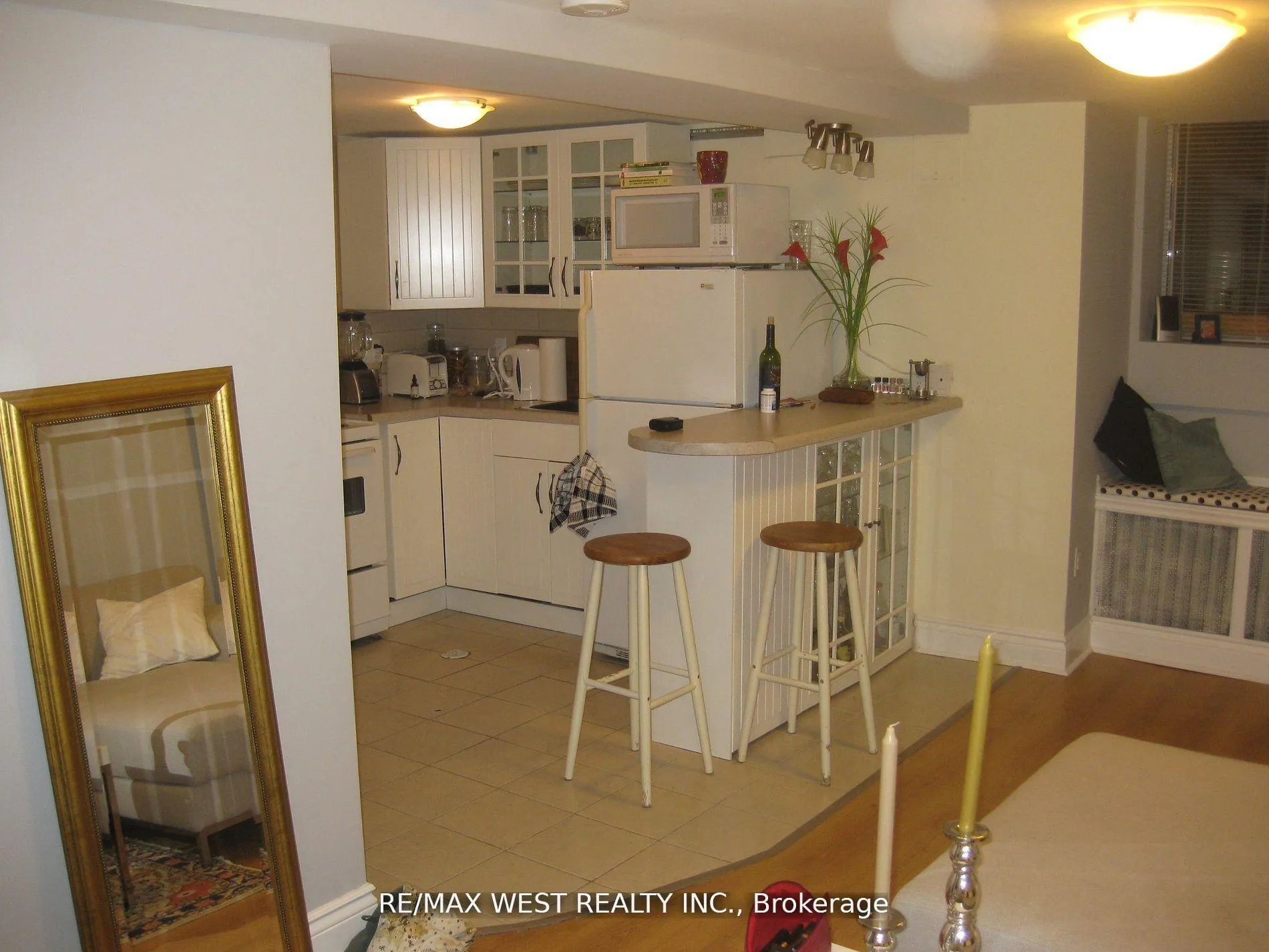 Photo 8 of Unit Bsmt, 237 Vaughan Road, Toronto, Oakwood Village — HOMEH