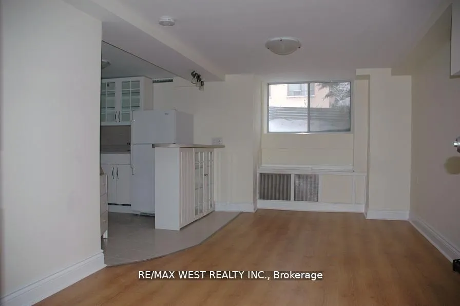 Photo 9 of Unit Bsmt, 237 Vaughan Road, Toronto, Oakwood Village — HOMEH