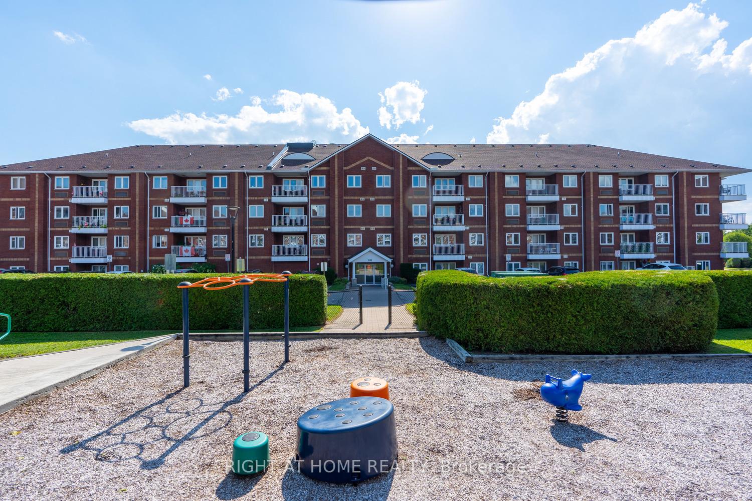 Photo 1 of Unit 413, 191 Lake Driveway Drive W, Ajax, South West — HOMEH