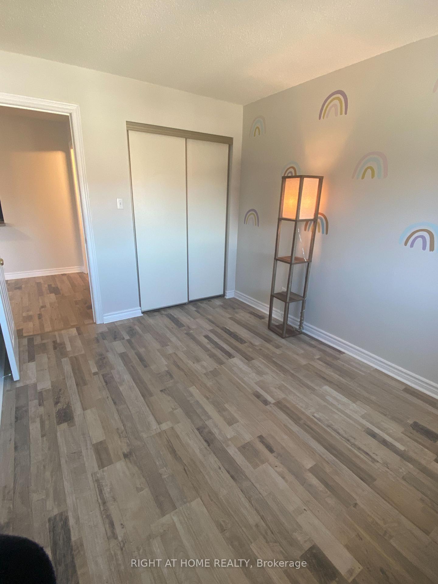 Photo 7 of Unit 413, 191 Lake Driveway Drive W, Ajax, South West — HOMEH