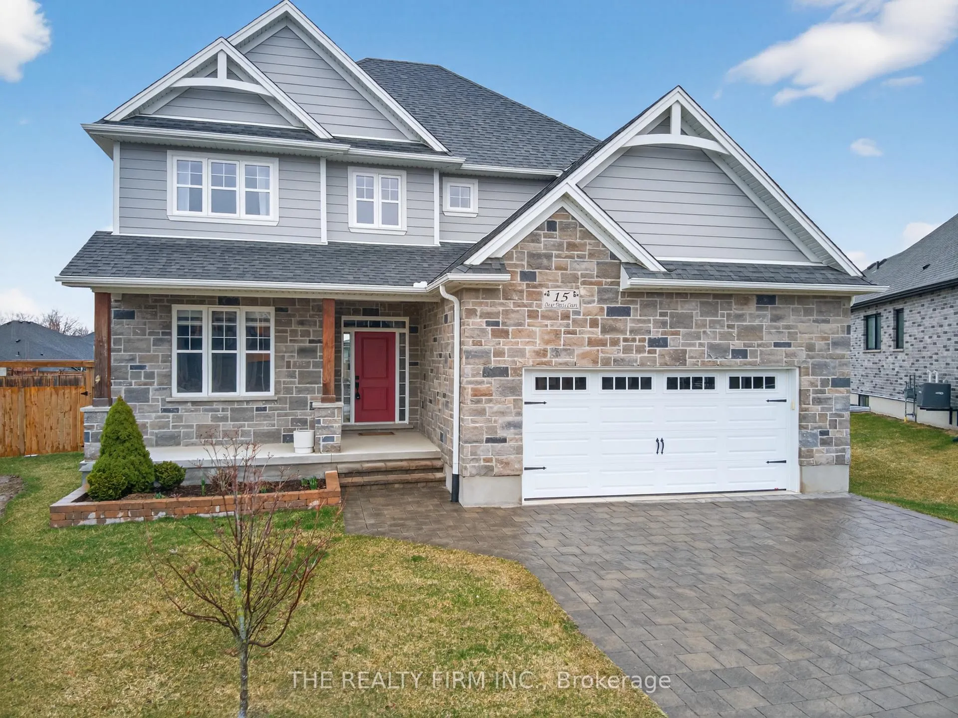 Front of 15 Oscar Davis Court