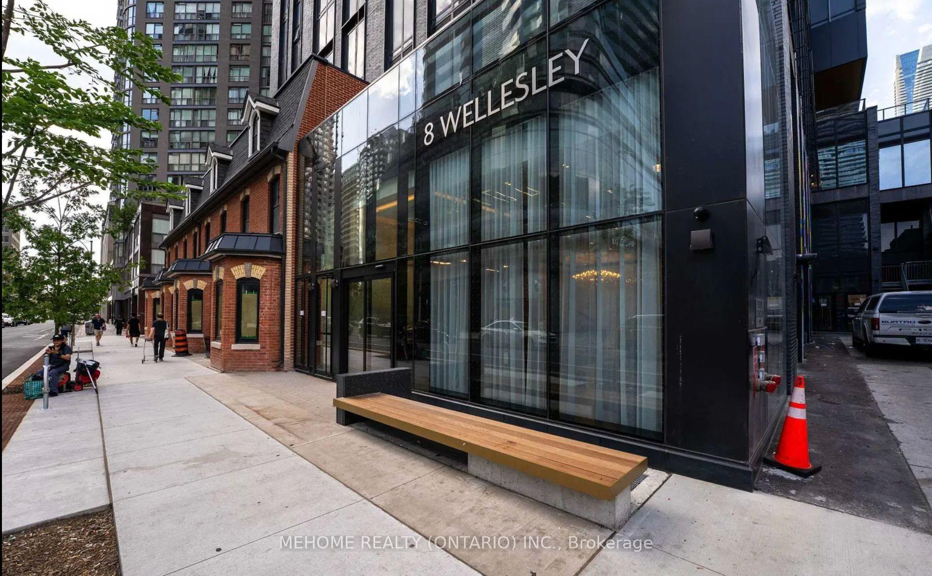 Photo 2 of Unit 6001, 8 Wellesley Street E, Toronto, Church-Yonge Corridor — HOMEH