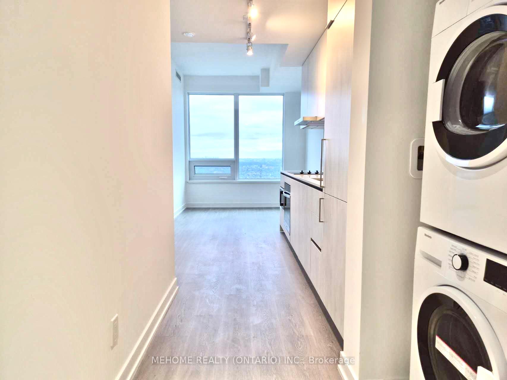Photo 9 of Unit 6001, 8 Wellesley Street E, Toronto, Church-Yonge Corridor — HOMEH